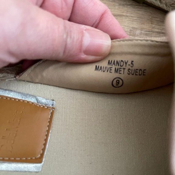 EUC Mandy Mule Flats - Picture 4 of 4